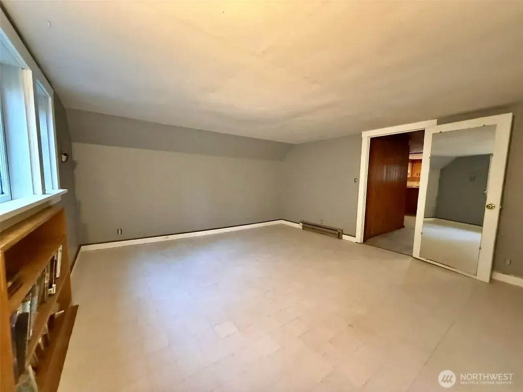 137 Glenoma Road Glenoma WA 98336