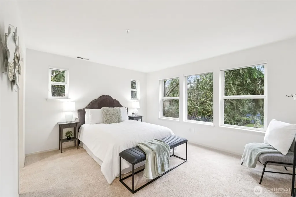 22454 SE 37th Terrace Issaquah WA 98029