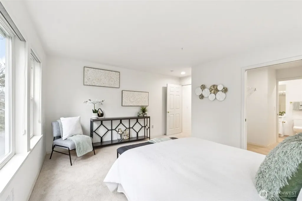 22454 SE 37th Terrace Issaquah WA 98029