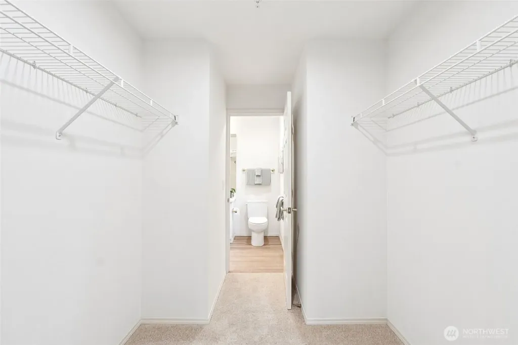 22454 SE 37th Terrace Issaquah WA 98029