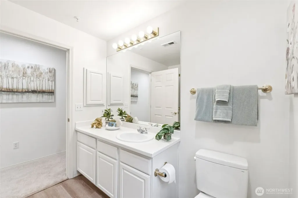 22454 SE 37th Terrace Issaquah WA 98029