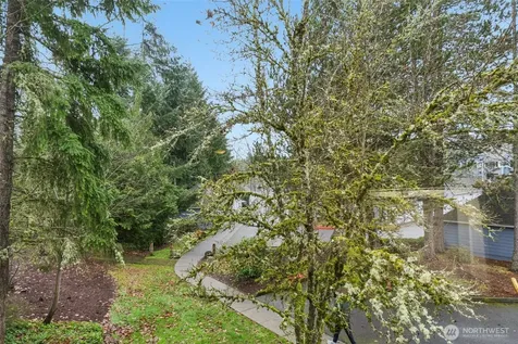 22454 SE 37th Terrace Issaquah WA 98029