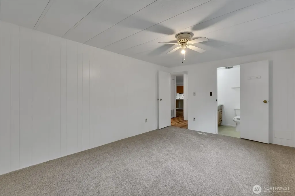 5814 79th Street Ct E Puyallup WA 98371