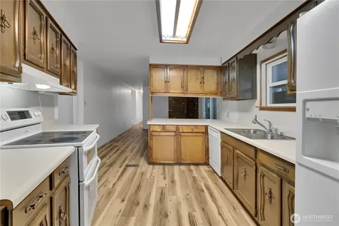 5814 79th Street Ct E Puyallup WA 98371