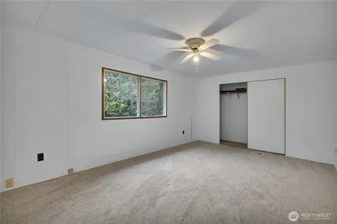 5814 79th Street Ct E Puyallup WA 98371