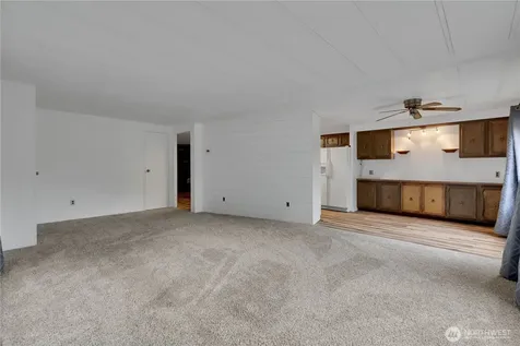 5814 79th Street Ct E Puyallup WA 98371