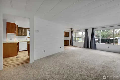 5814 79th Street Ct E Puyallup WA 98371