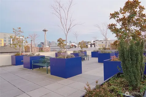17 Mercer Street Seattle WA 98119