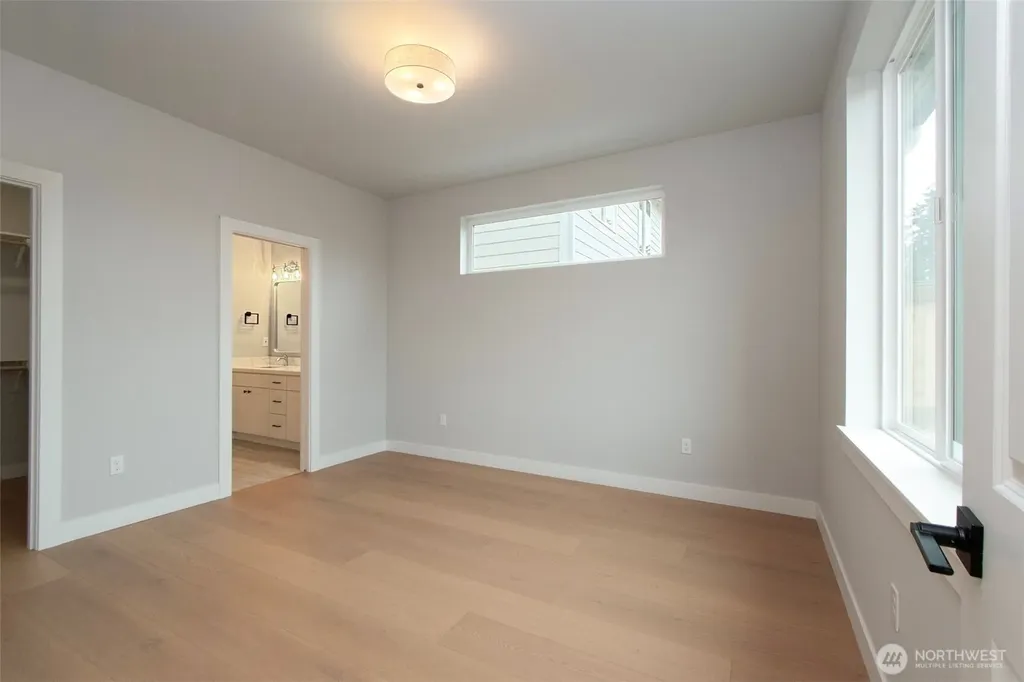 61 Sussex Court Sequim WA 98382