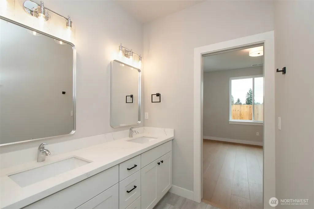 61 Sussex Court Sequim WA 98382