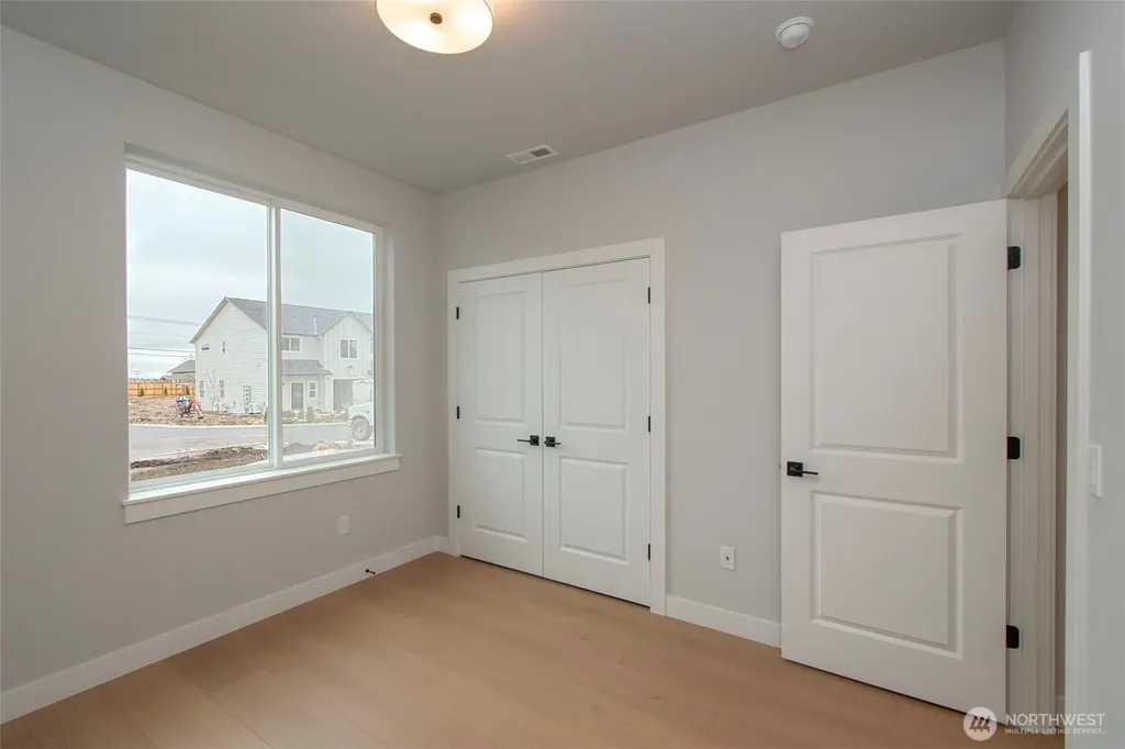 61 Sussex Court Sequim WA 98382