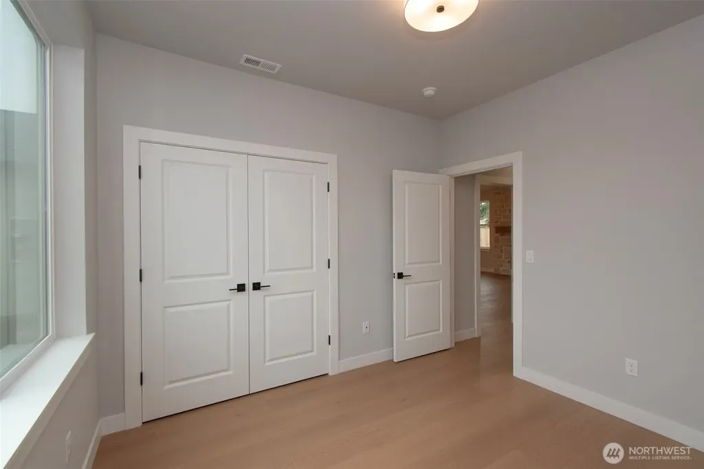 61 Sussex Court Sequim WA 98382