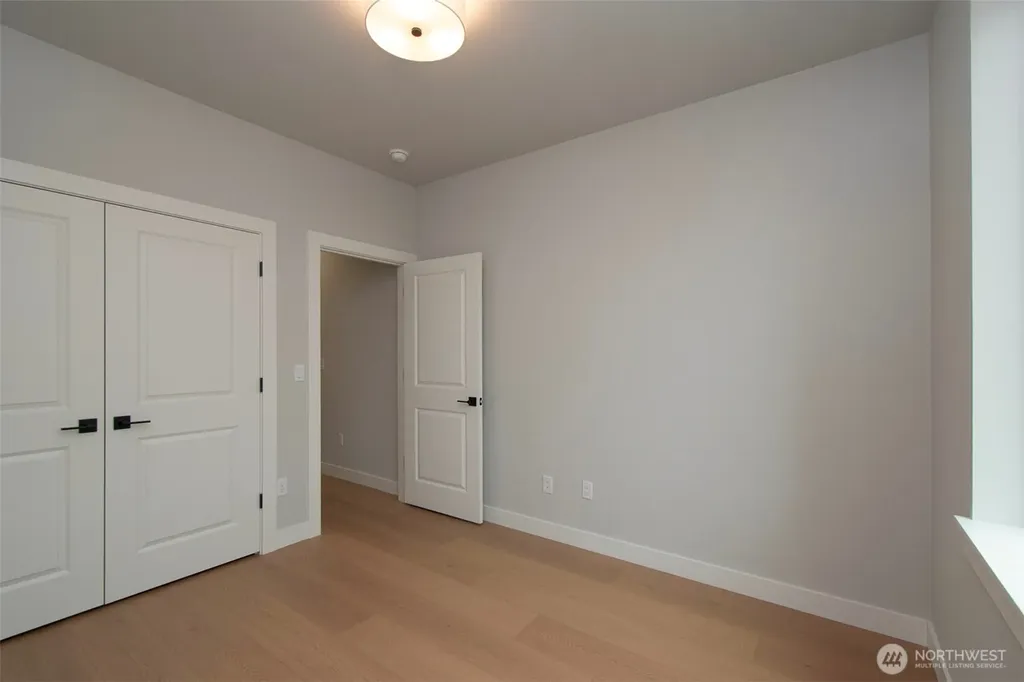 61 Sussex Court Sequim WA 98382