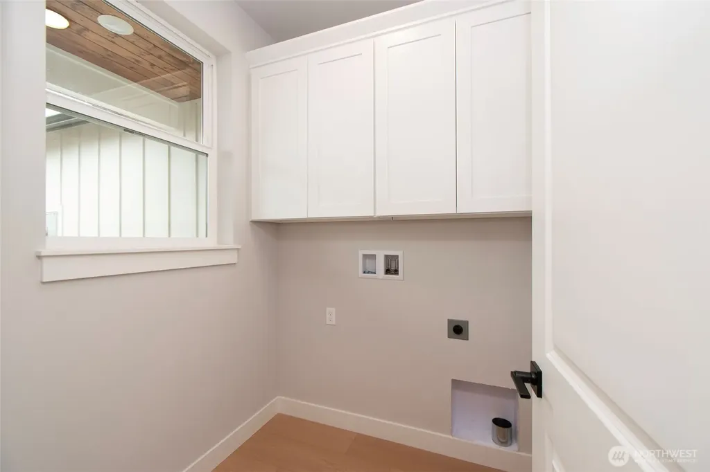 61 Sussex Court Sequim WA 98382