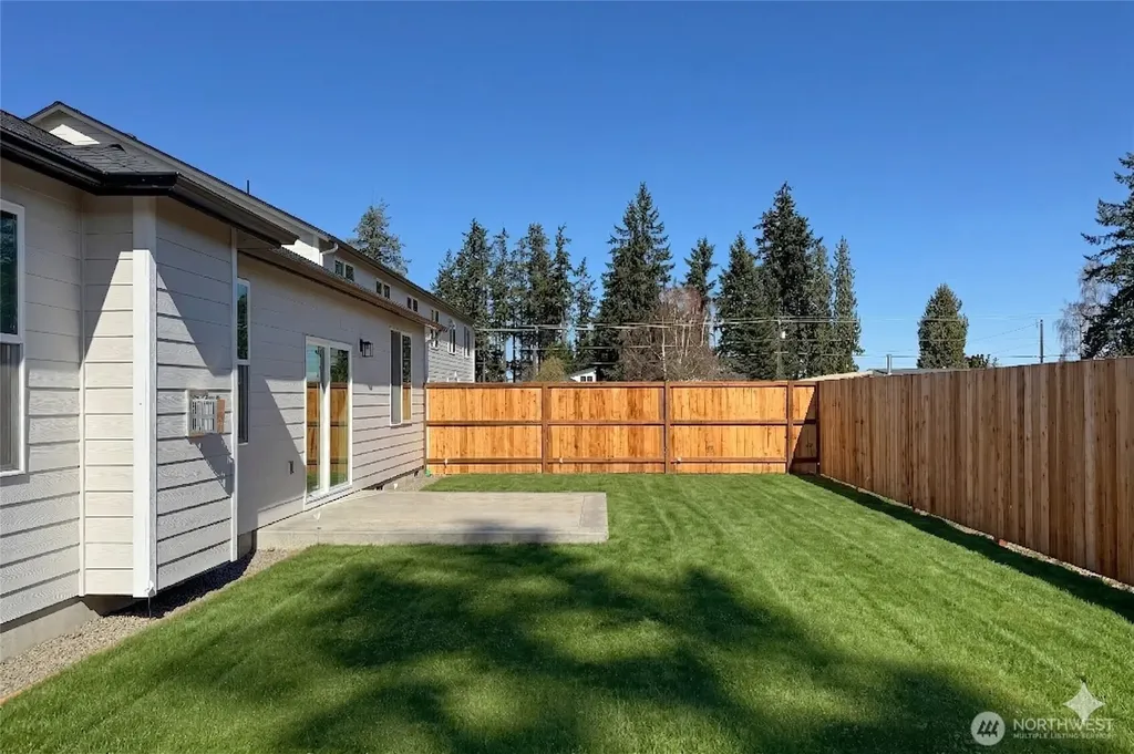 61 Sussex Court Sequim WA 98382