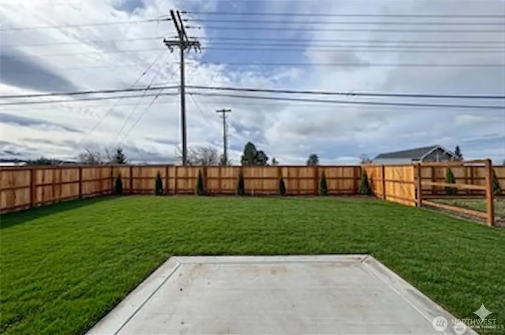 61 Sussex Court Sequim WA 98382