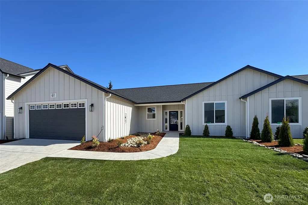 61 Sussex Court Sequim WA 98382