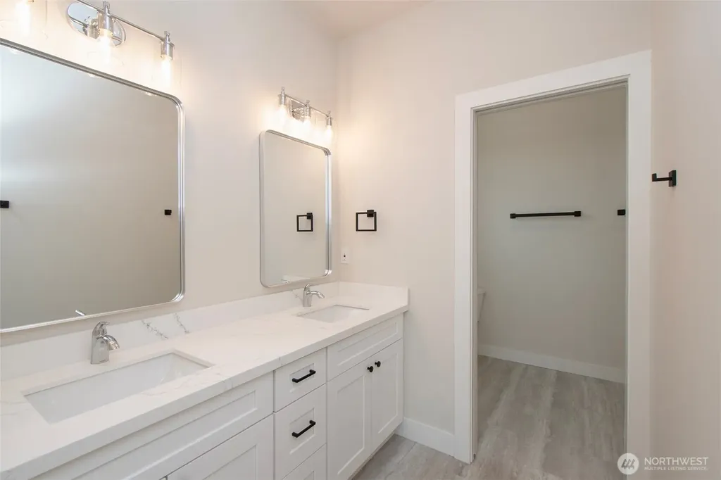 64 Sussex Court Sequim WA 98382