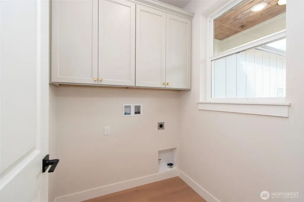 64 Sussex Court Sequim WA 98382