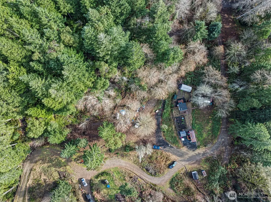 7364 NE North Shore Road Belfair WA 98528