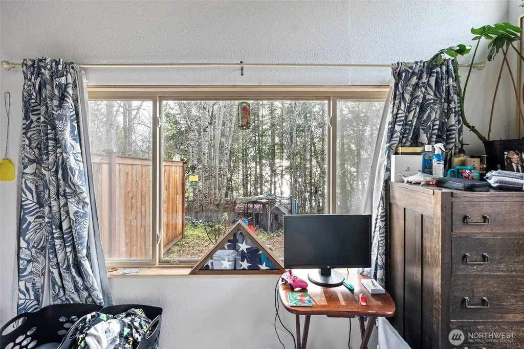 7364 NE North Shore Road Belfair WA 98528