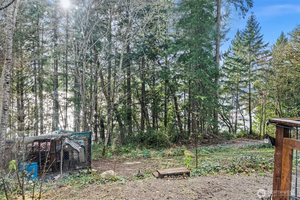 7364 NE North Shore Road Belfair WA 98528