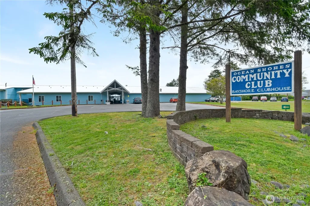 200 Olympic View Avenue NE Ocean Shores WA 98569