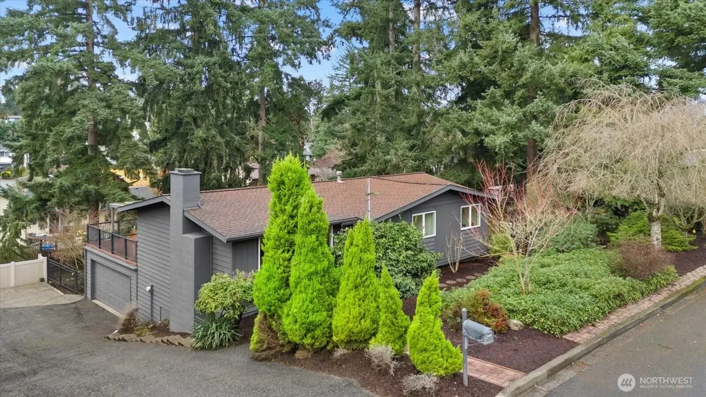 34515 25th Avenue SW Federal Way WA 98023
