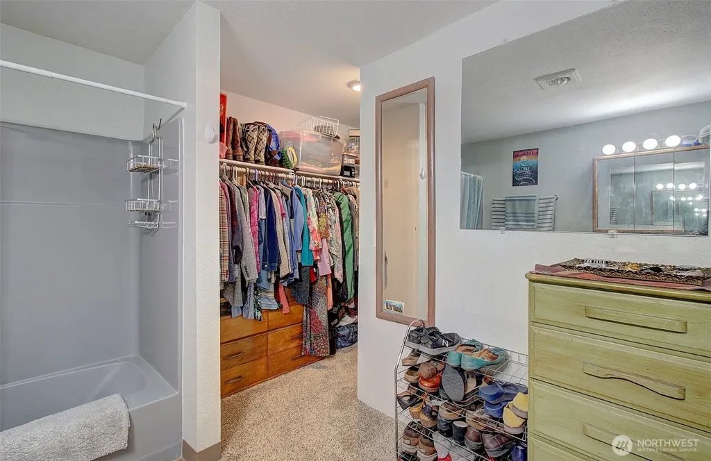 4911 NW 122 Street Vancouver WA 98685