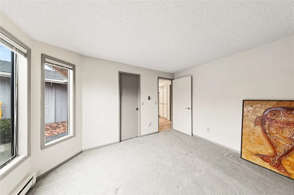 858 Kalispell Drive La Conner WA 98257