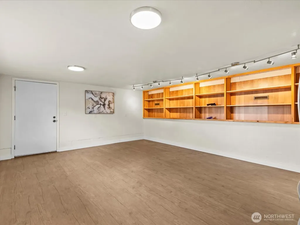 2540 E Phinney Bay Place Bremerton WA 98312