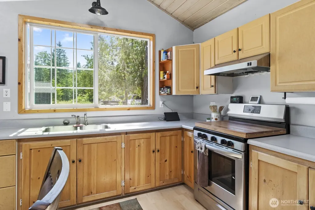 19002 Sorenson Road SE Yelm WA 98597
