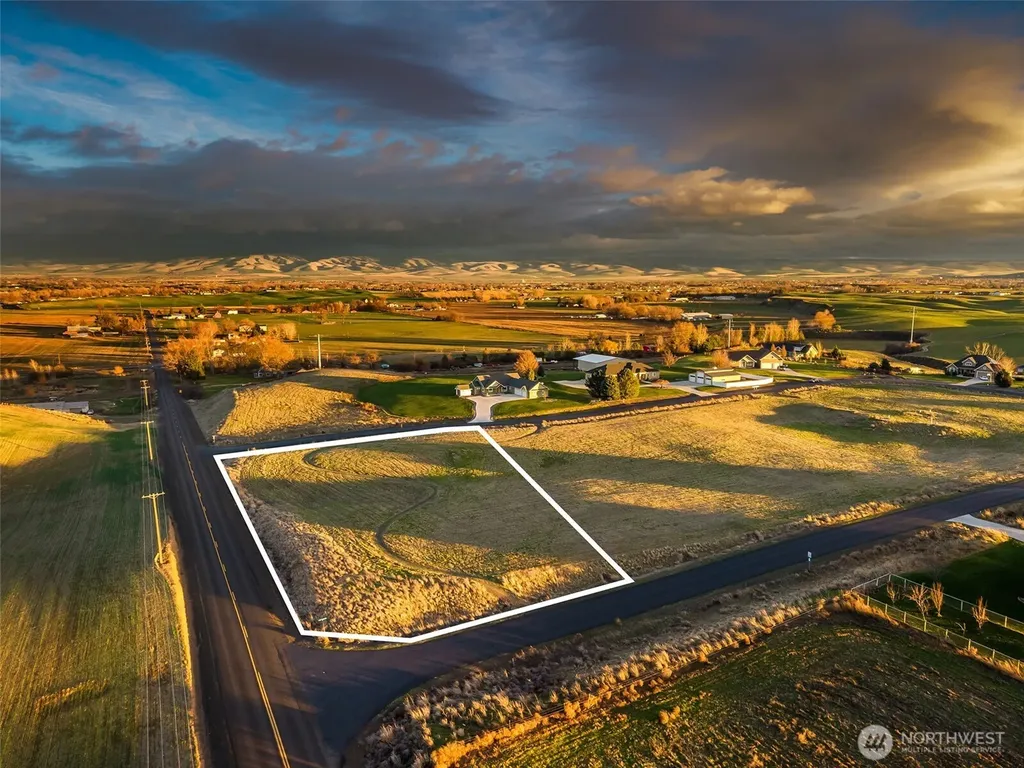 0 Bluff Haven Road Lot 13 Walla Walla WA 99362