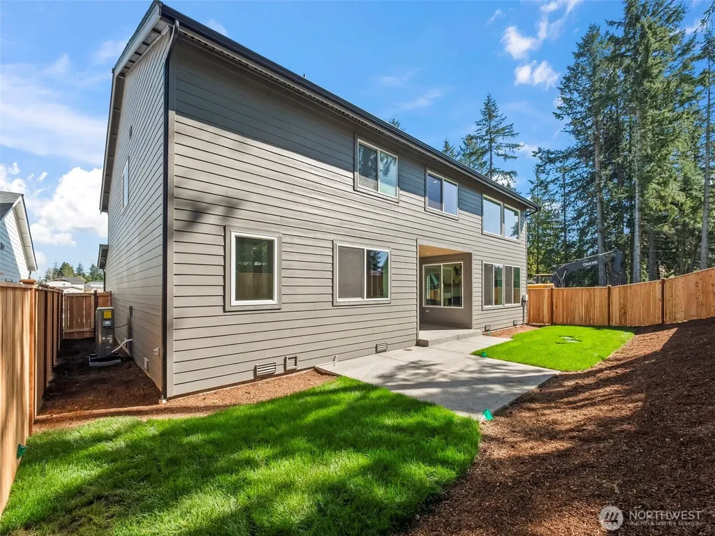 11608 194th Avenue E Bonney Lake WA 98391
