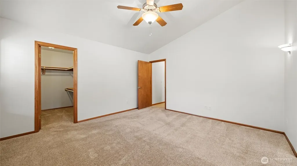 1869 SE Larch Avenue College Place WA 99324
