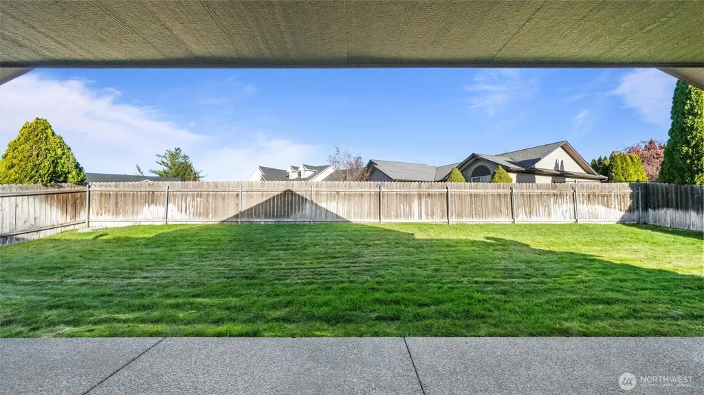 1869 SE Larch Avenue College Place WA 99324