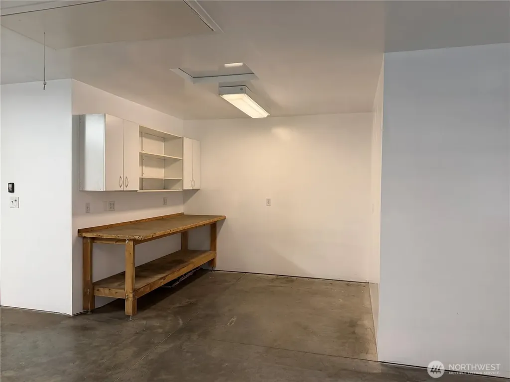 1869 SE Larch Avenue College Place WA 99324