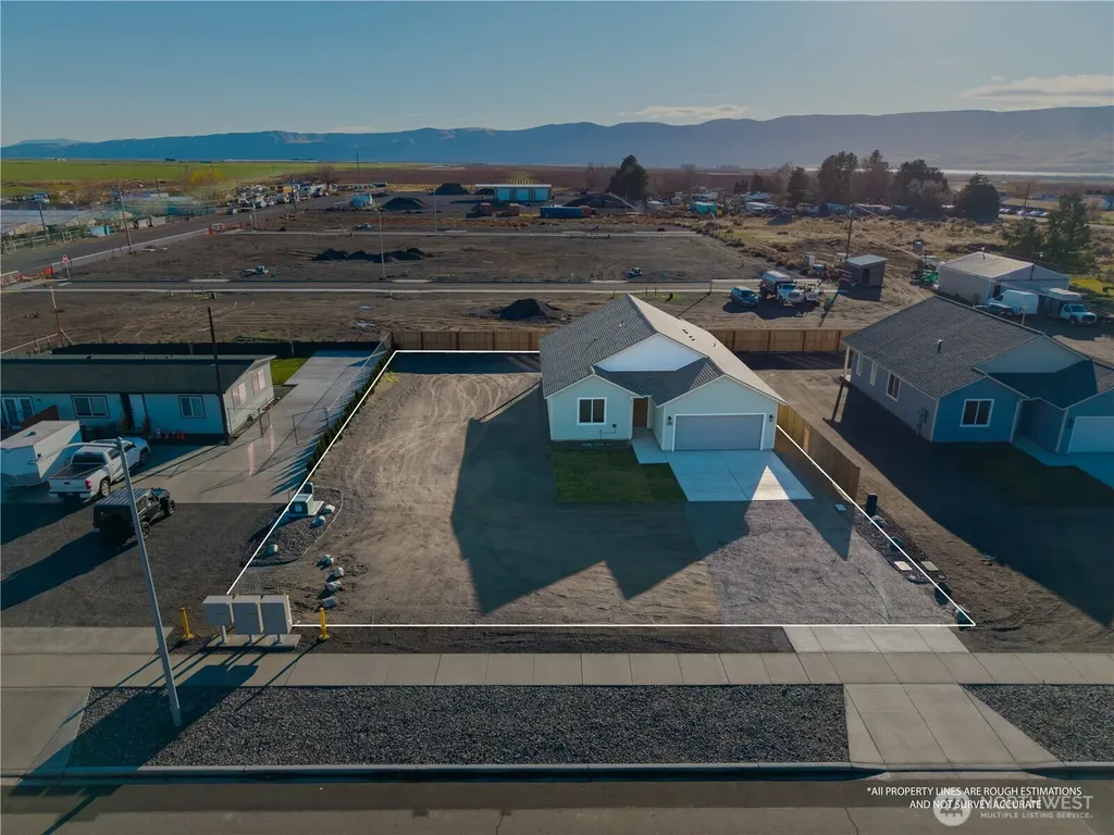 608 4th Street Mattawa WA 99349