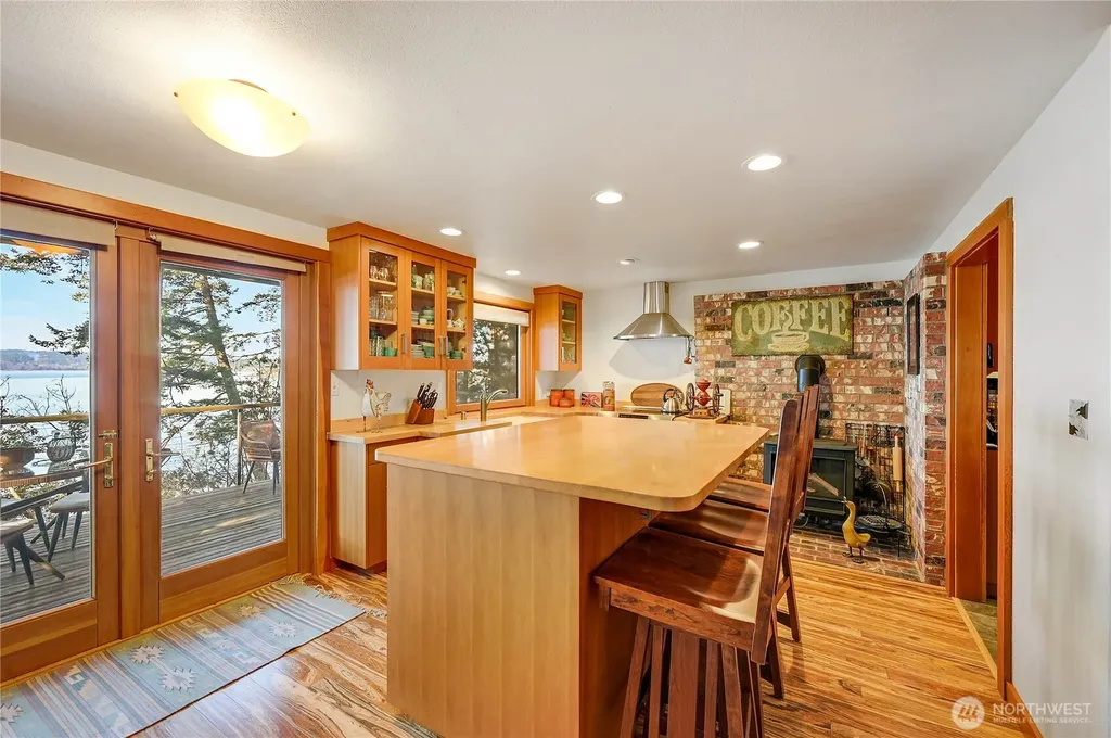 18404 Dr Joe Road La Conner WA 98257