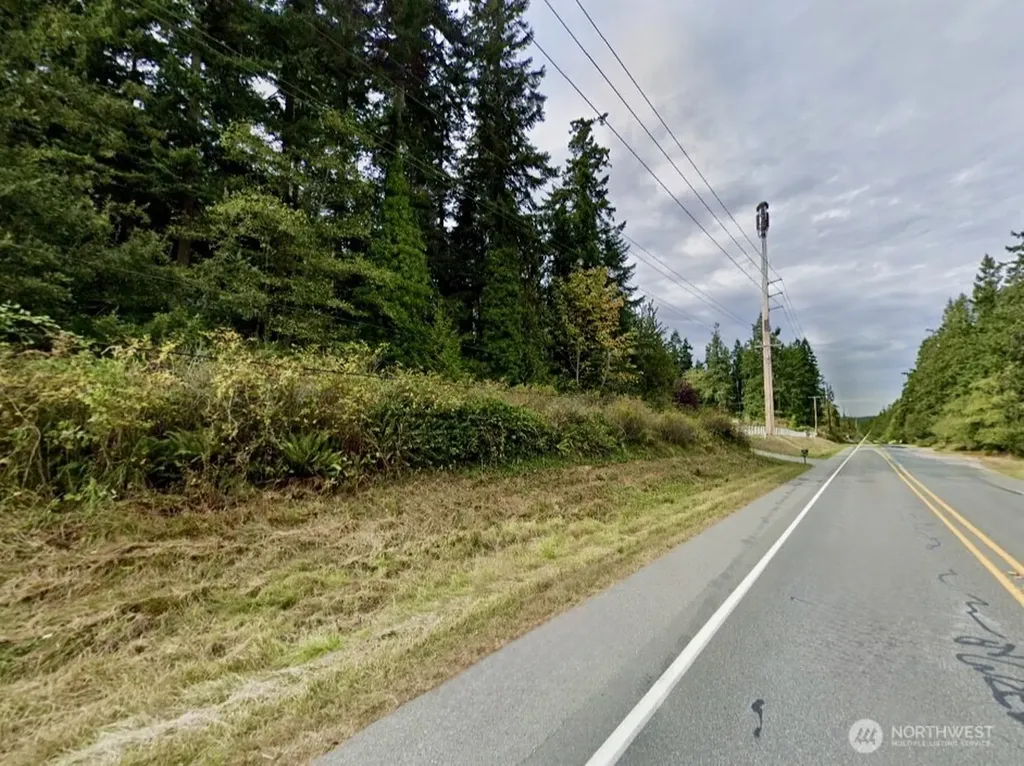 24503 State Route 525 Greenbank WA 98253