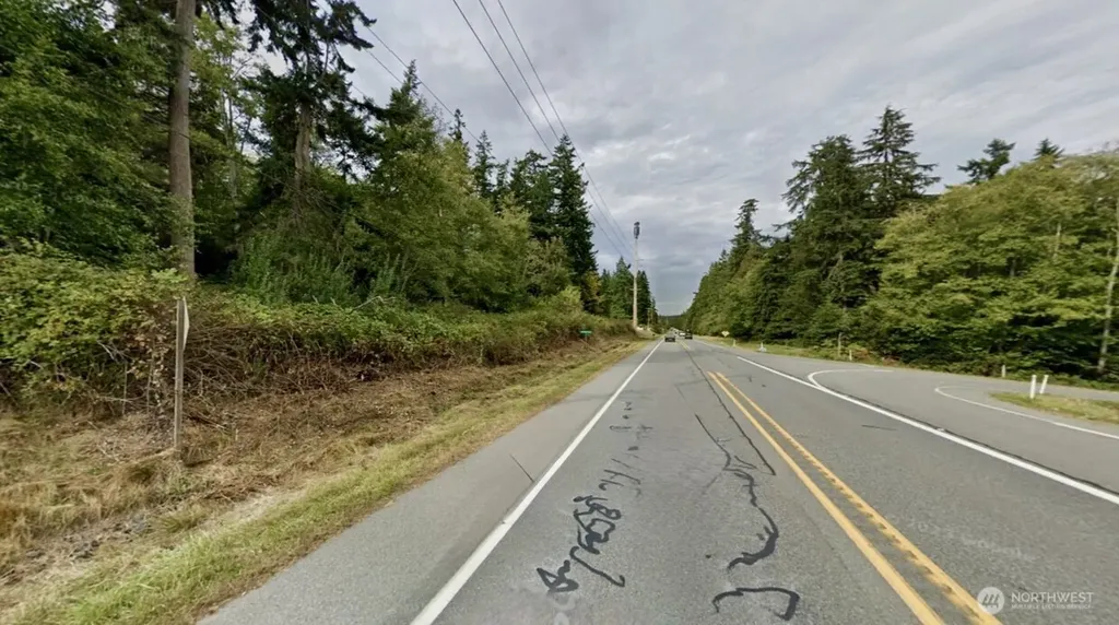 24503 State Route 525 Greenbank WA 98253