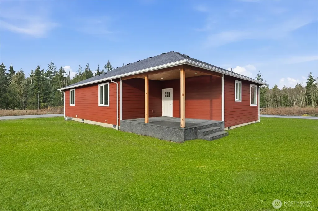 6473 Watson Loop Maple Falls WA 98266