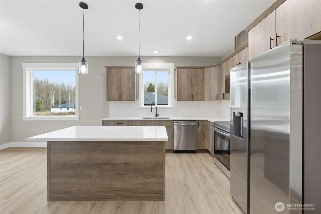 6473 Watson Loop Maple Falls WA 98266