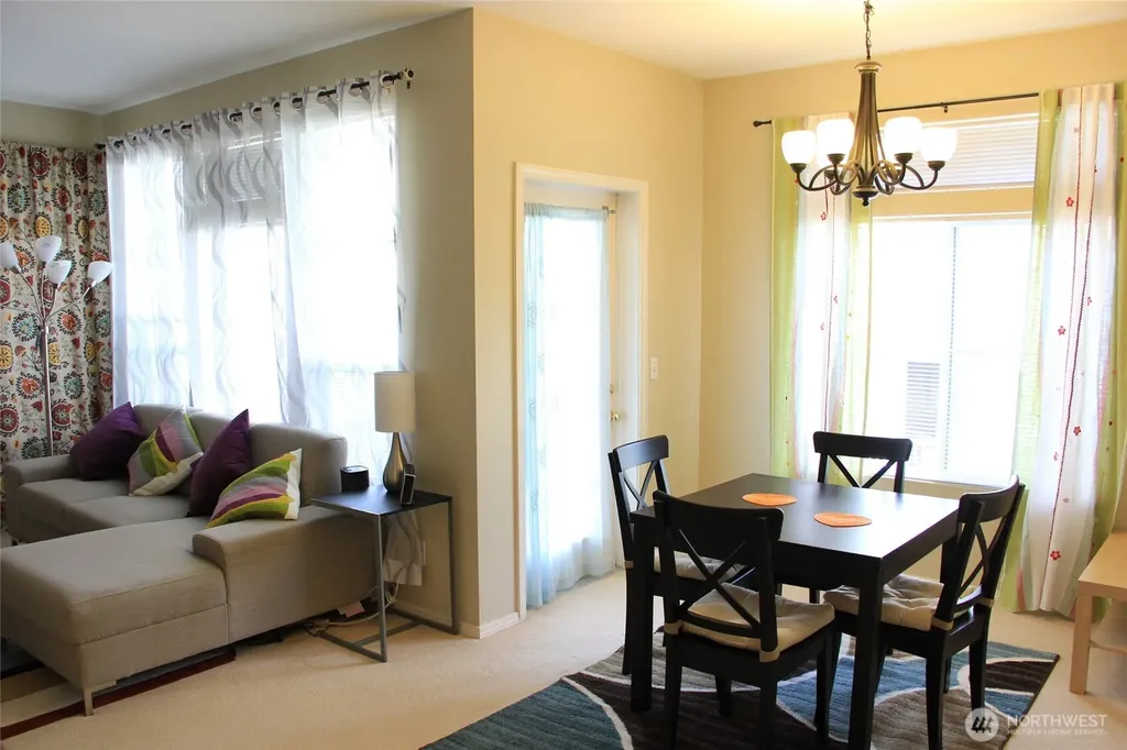 5246 237th Terrace SE Issaquah WA 98029