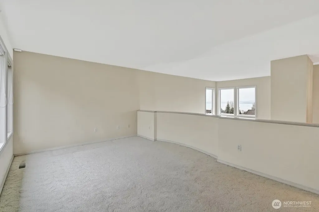 126 Cormorant Drive Steilacoom WA 98388