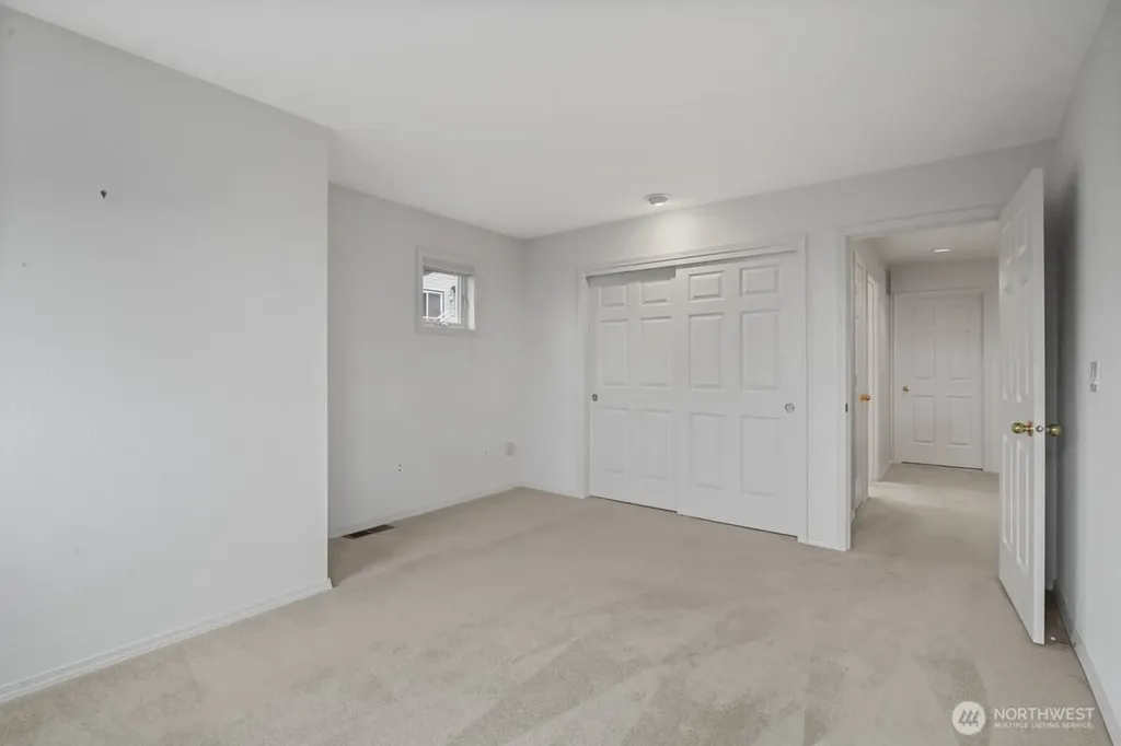 126 Cormorant Drive Steilacoom WA 98388