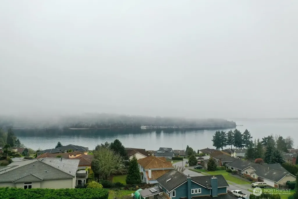 126 Cormorant Drive Steilacoom WA 98388