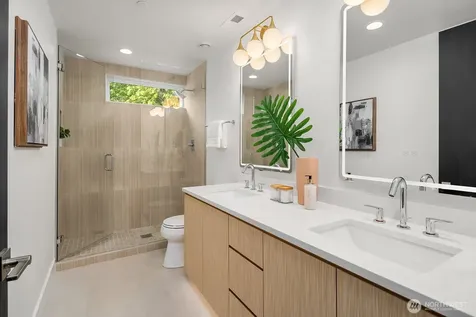 3983 162nd Place SE Bellevue WA 98006