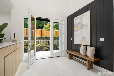 3983 162nd Place SE Bellevue WA 98006