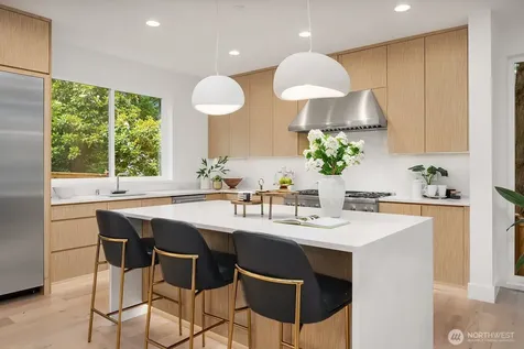3983 162nd Place SE Bellevue WA 98006
